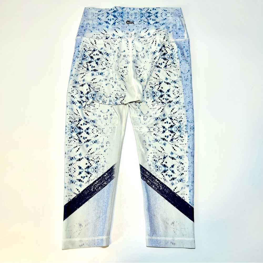 Rare Peloton Capris - Picture 3 of 4